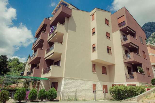 Апартаменты Apartman Melaiv Котор-13